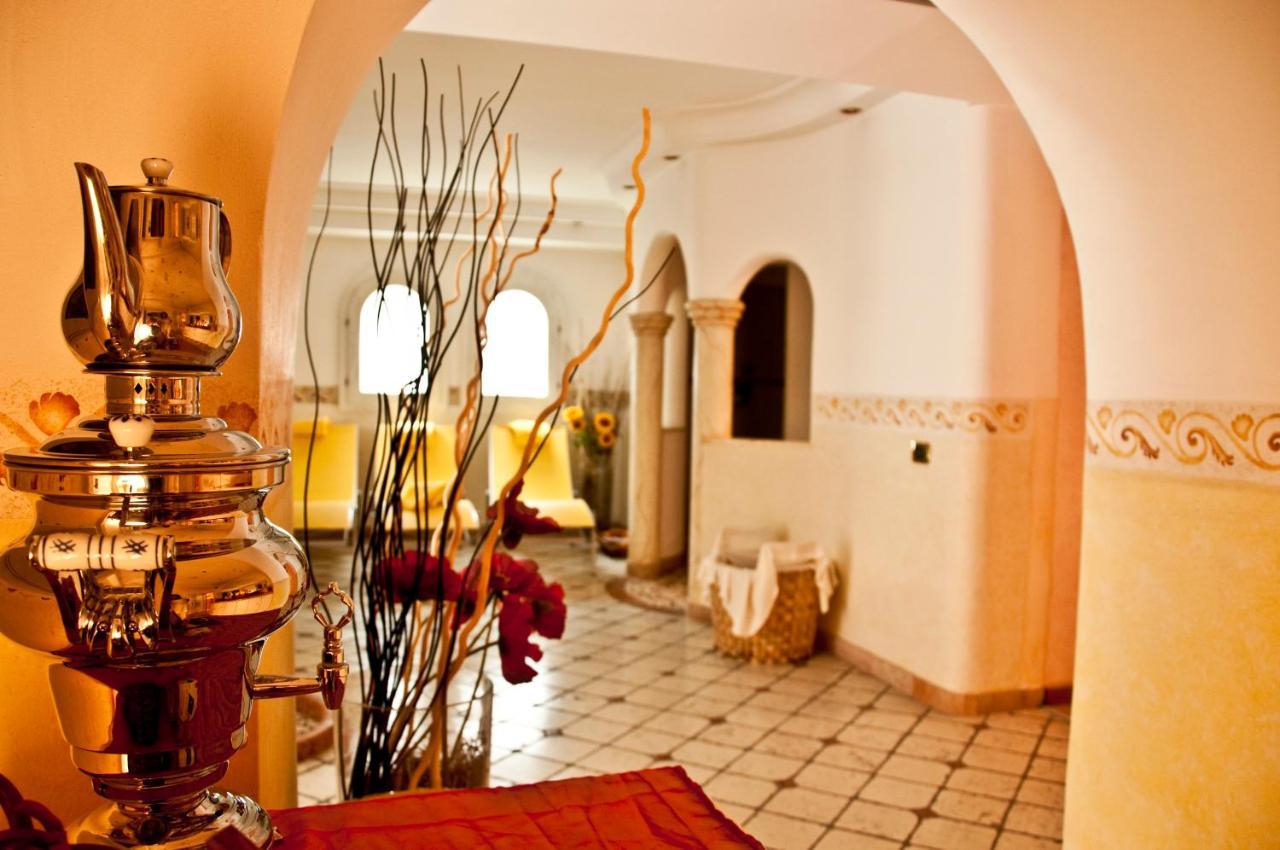 Hotel Corona Пинцоло Экстерьер фото