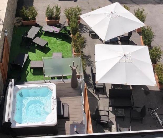 Hotel Corona Пинцоло Экстерьер фото