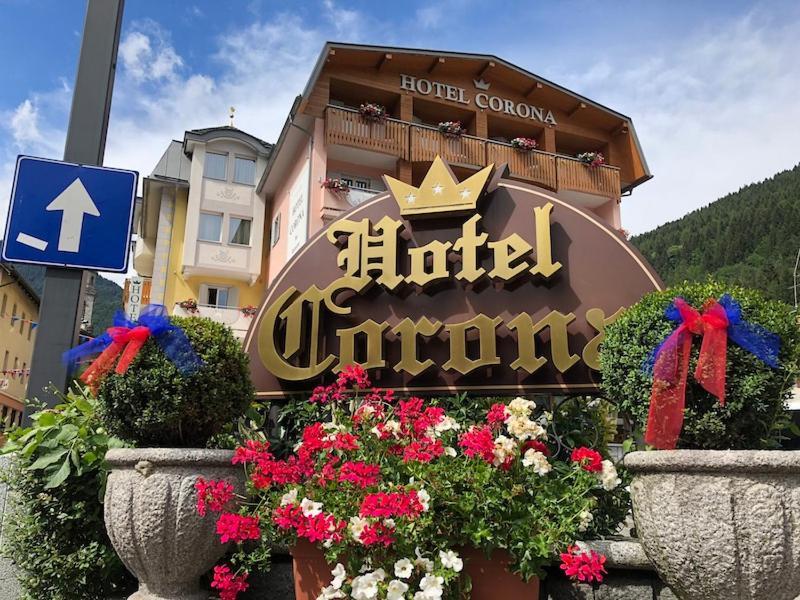 Hotel Corona Пинцоло Экстерьер фото