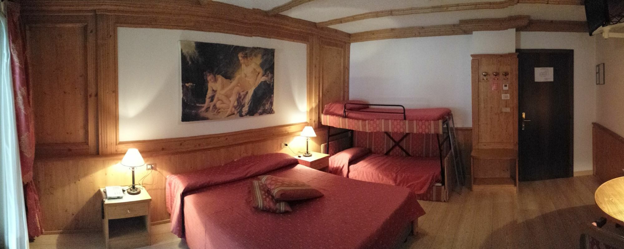 Hotel Corona Пинцоло Экстерьер фото